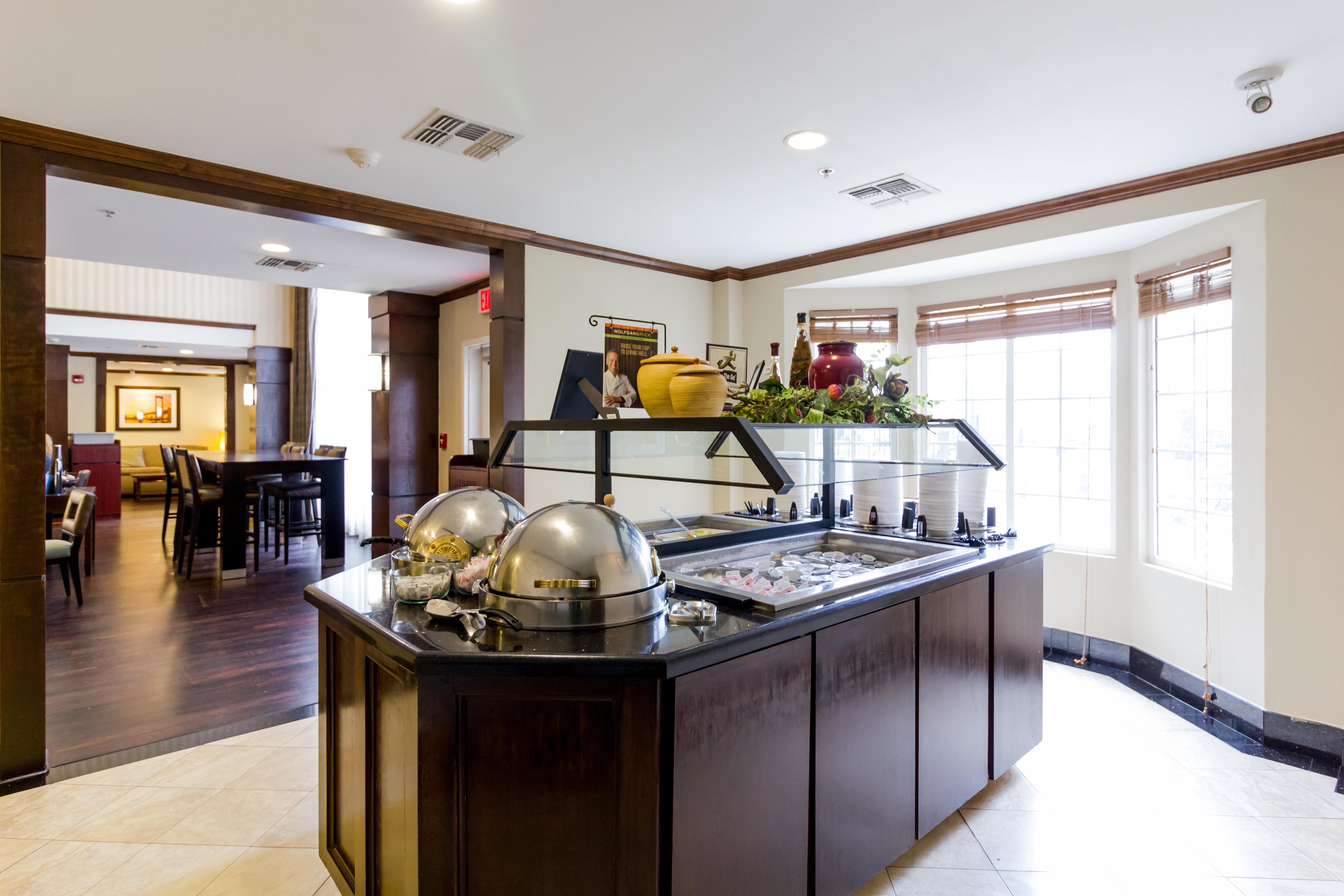 Staybridge Suites Austin Airport By Ihg Dış mekan fotoğraf